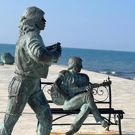 Comfort Seaside By Adriatic Living 아파트 골렘