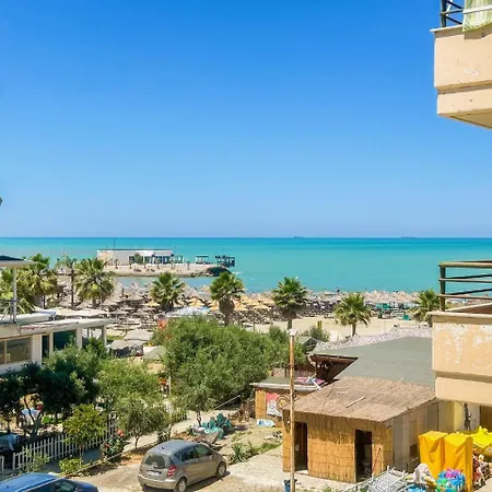 Apartment Sea View Qerret